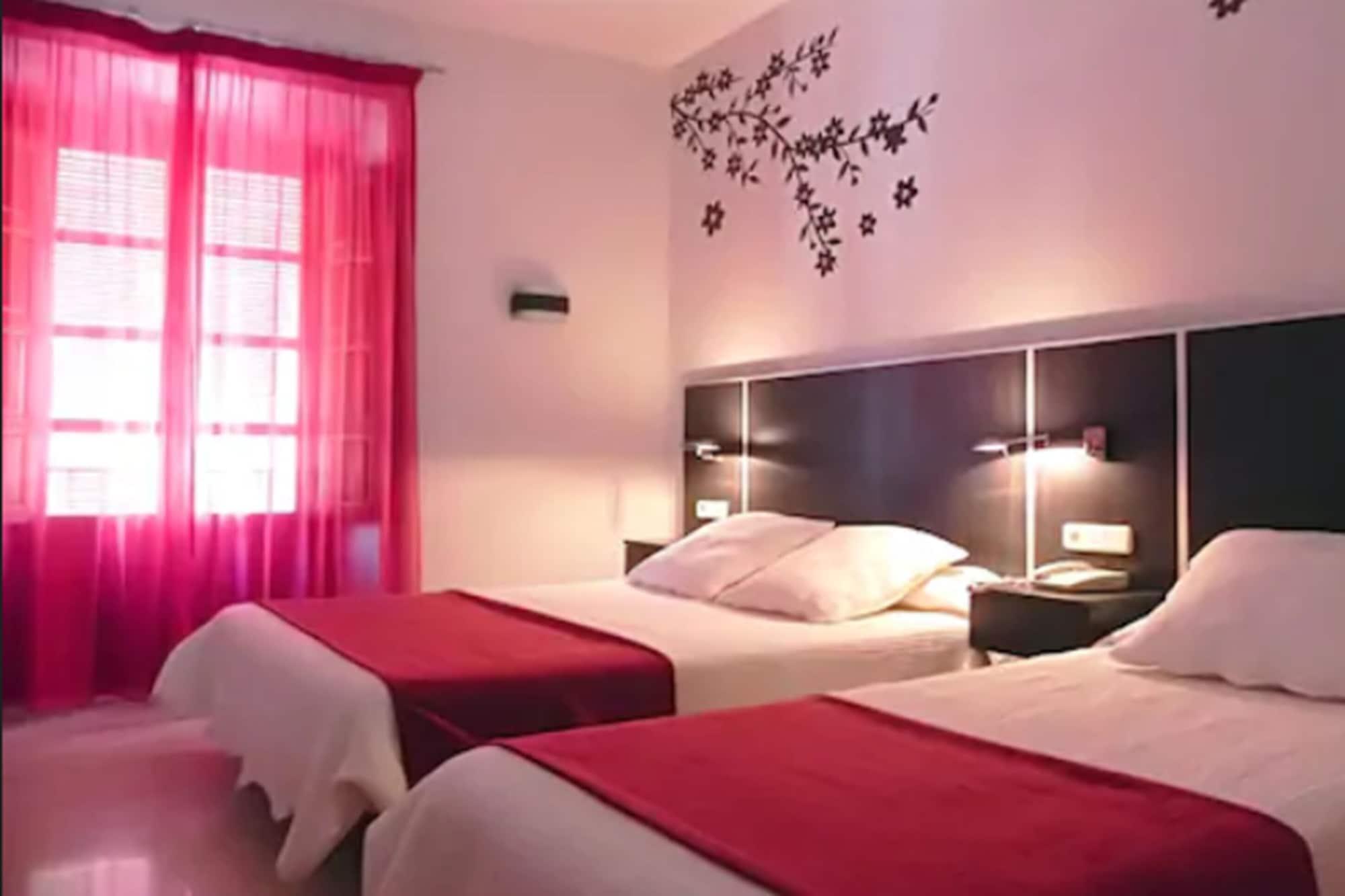 ลาส เนียเบส Hotel กรานาดา ภายนอก รูปภาพ