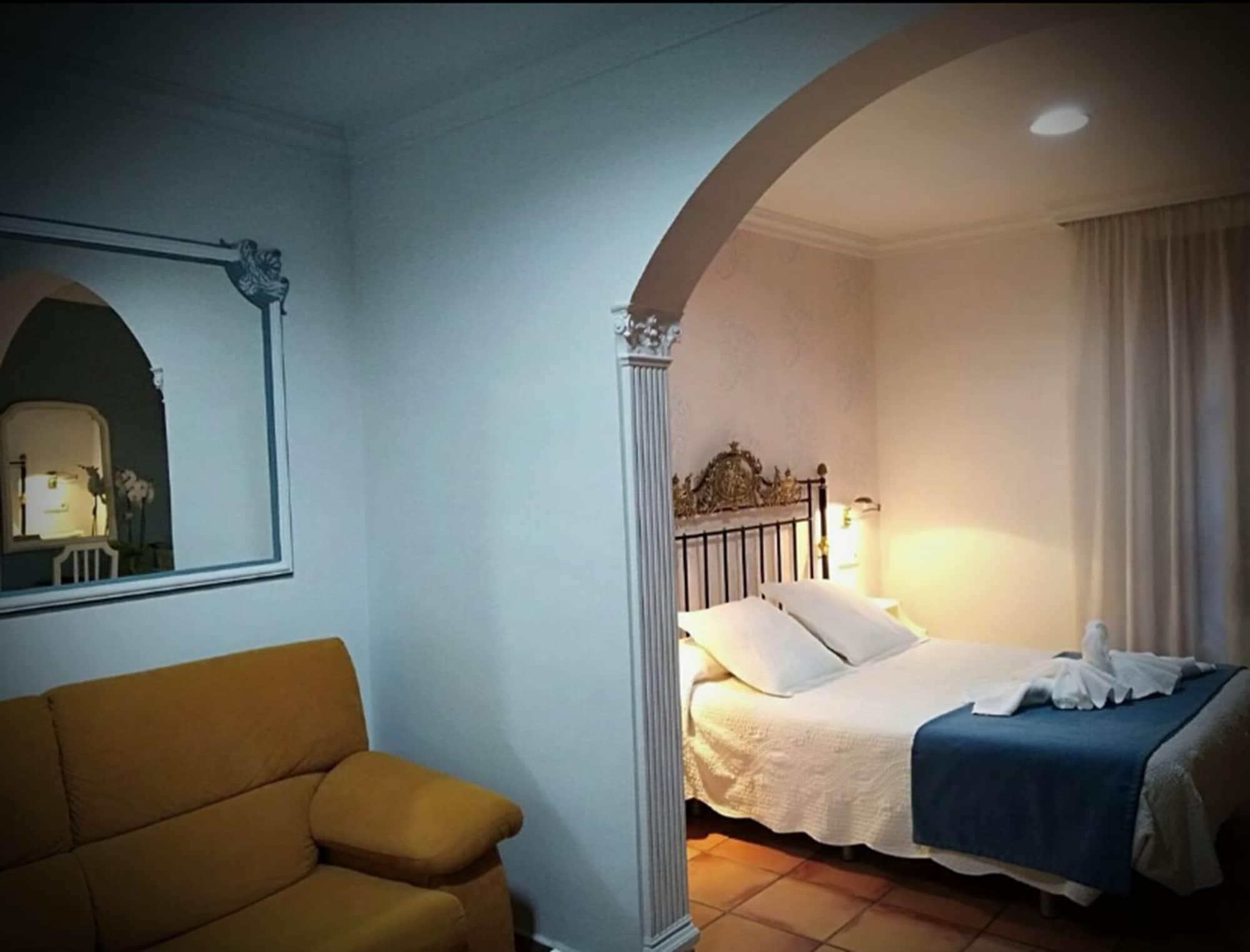 ลาส เนียเบส Hotel กรานาดา ภายนอก รูปภาพ
