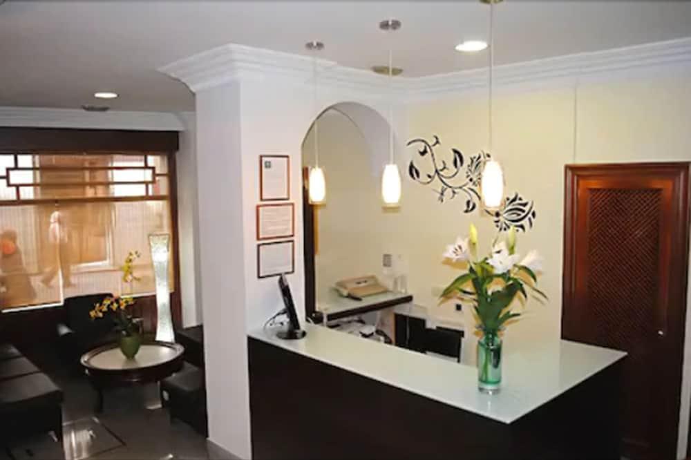 ลาส เนียเบส Hotel กรานาดา ภายนอก รูปภาพ