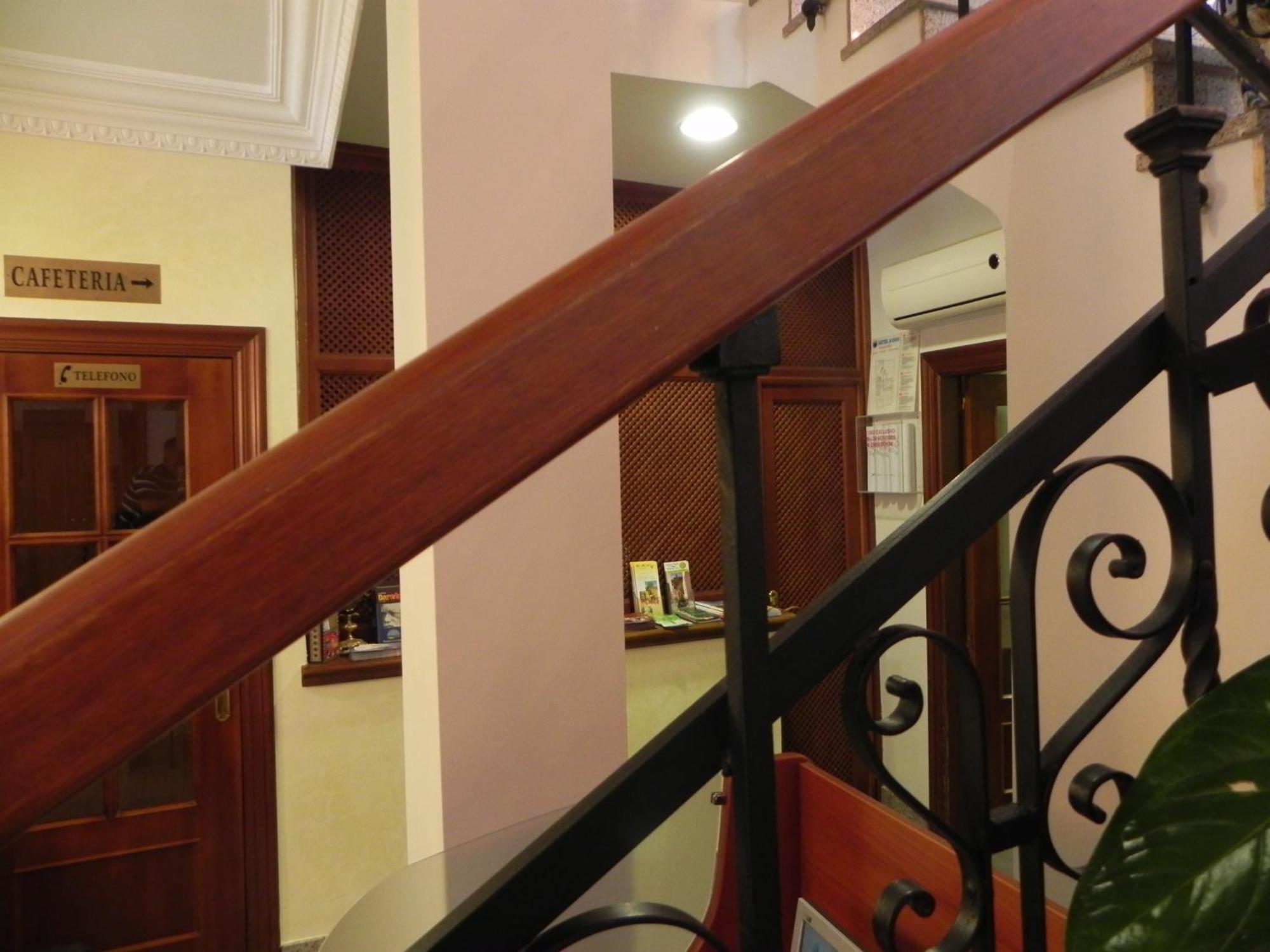 ลาส เนียเบส Hotel กรานาดา ภายนอก รูปภาพ