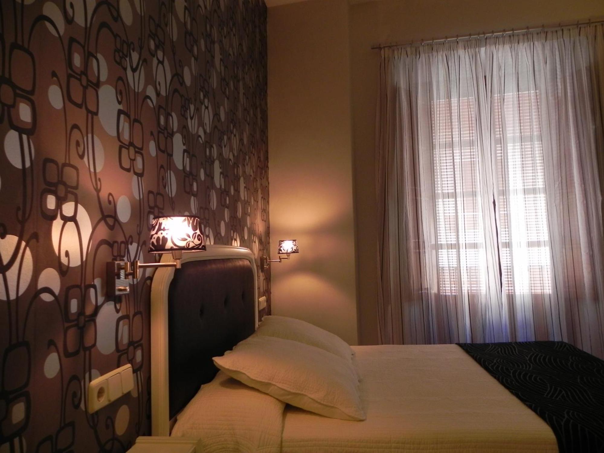 ลาส เนียเบส Hotel กรานาดา ภายนอก รูปภาพ